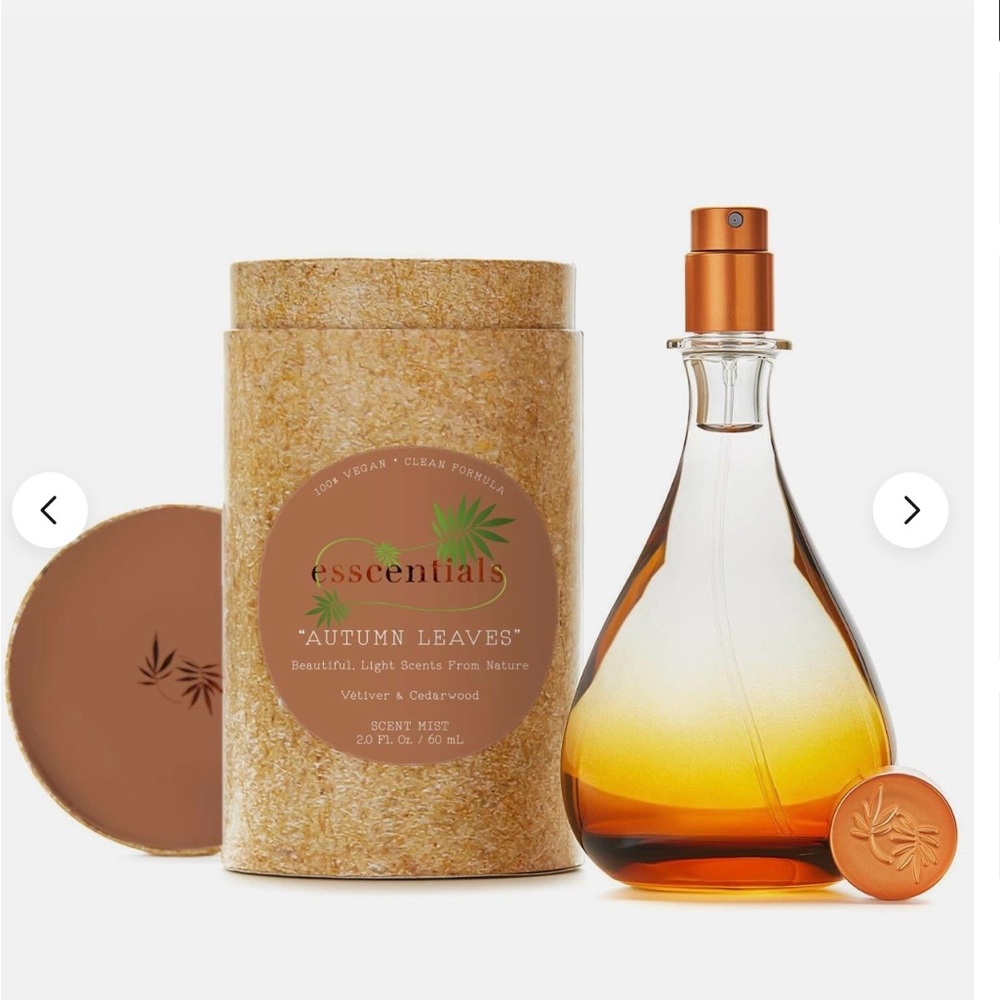 New Sealed Esscentials Autumn Leaves Fragrance Mist | Vetiver & Cedarwood Spray